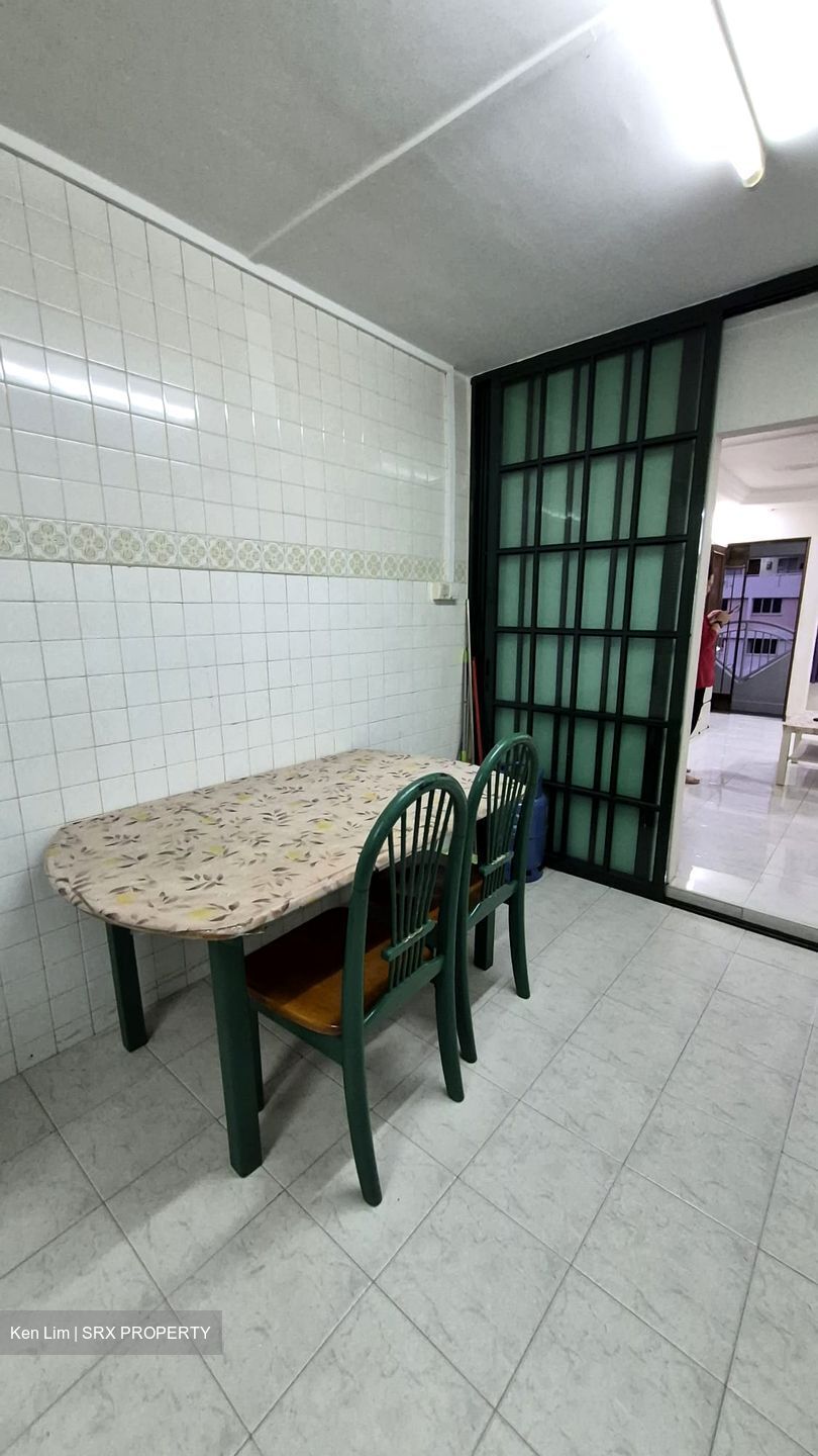 Ang Mo Kio Avenue 8 (Ang Mo Kio),  #613169091